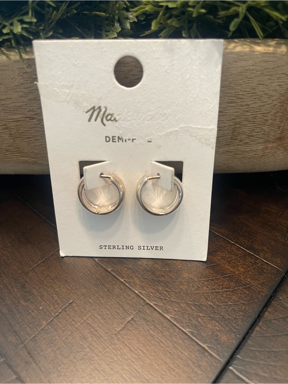 Madewell Sleek Silver Demi-Fine Rounded Chunky Hoop Earrings - Picture 3 of 4